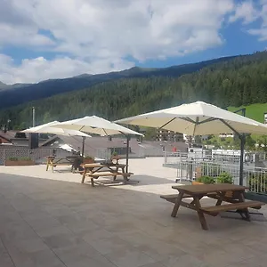 https://appartamenti-passuello-padola-blue.hotelinveneto.com
